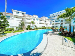 Superior Apart Daire, 2 Yatak Odası, Havuz Kenarı | Odadan manzara