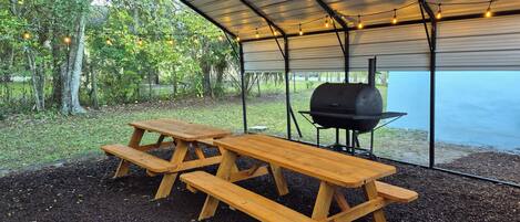 BBQ/picnic area