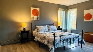 4 Schlafzimmer, Bügeleisen/Bügelbrett, WLAN, Bettwäsche