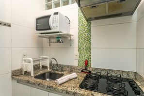 Private kitchen - Plaza Copacabana - Conforto e Praia. (Rio de Janeiro)