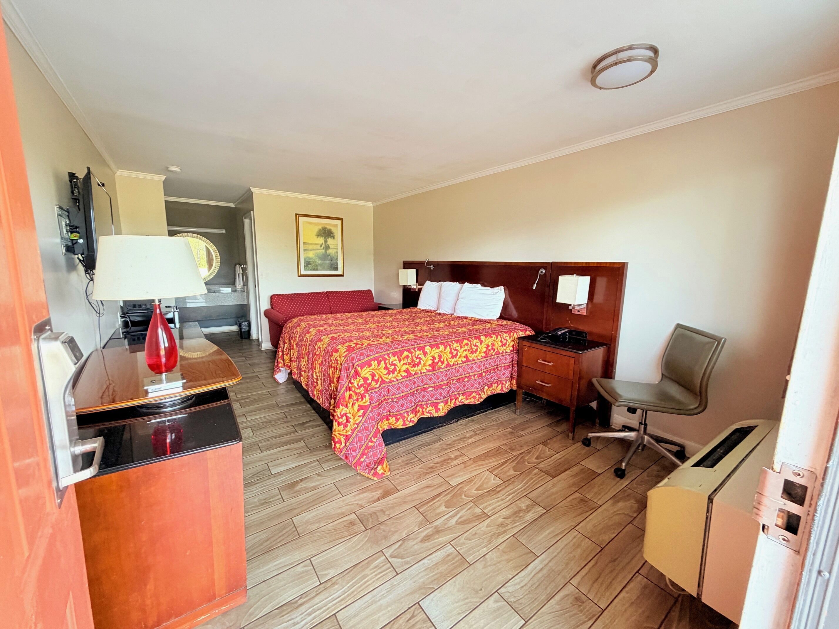 Room, 1 King Bed, Smoking