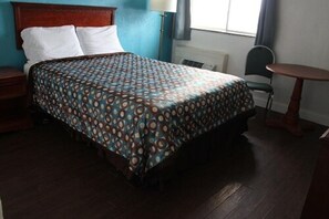 Basic Single Room | Free WiFi