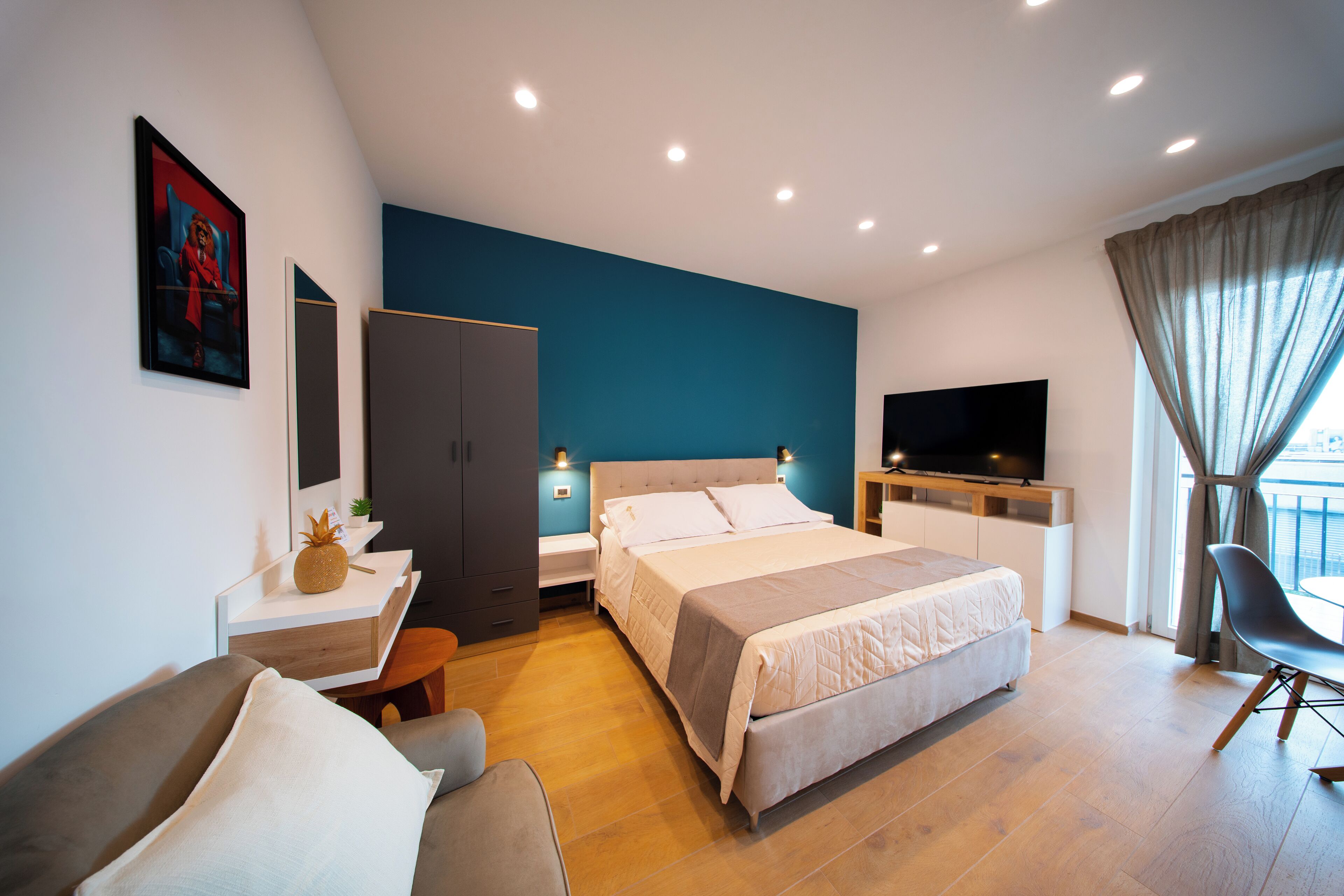 Arbetsyta för laptop och gratis wi-fi