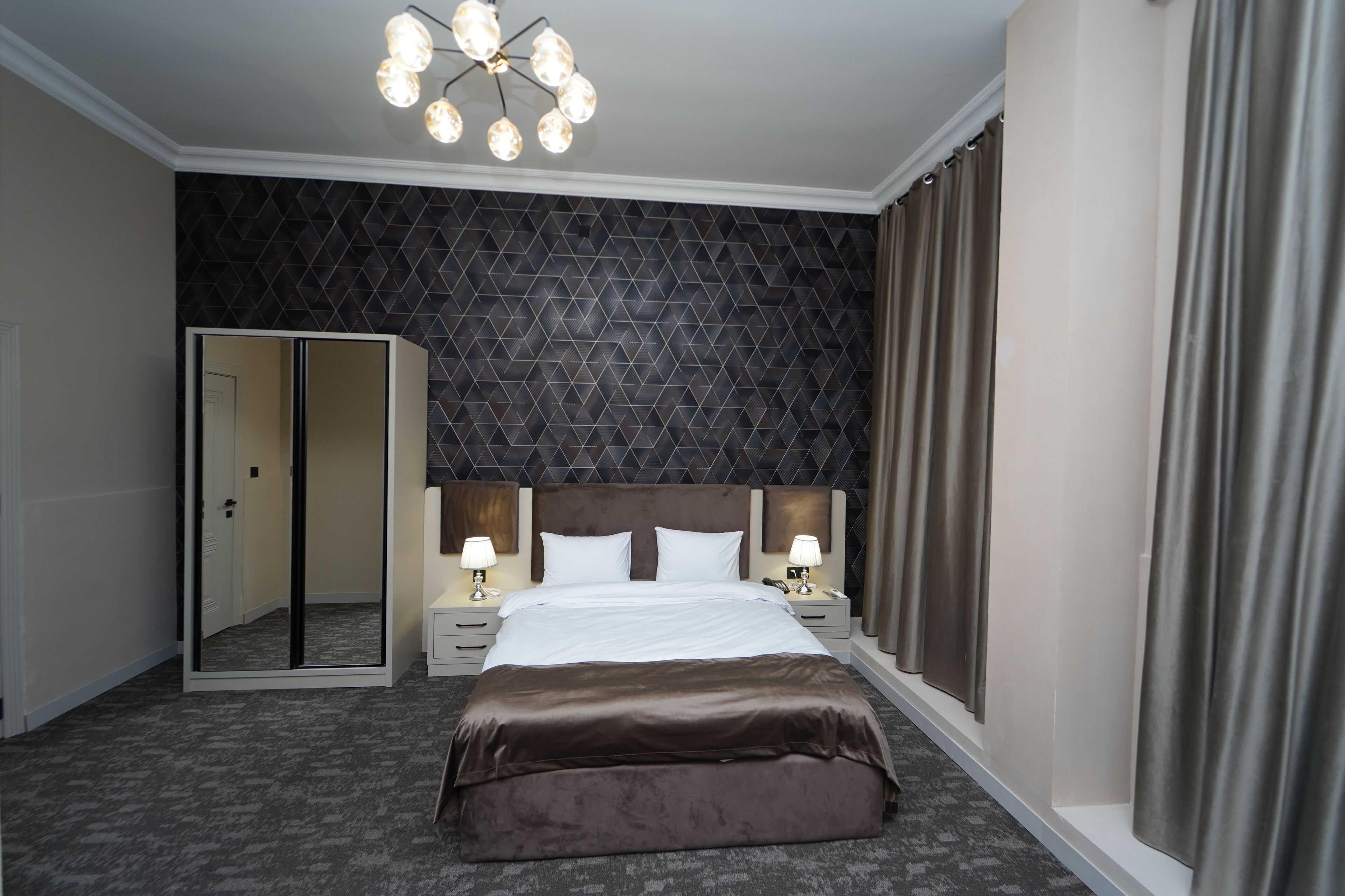 Tabla de planchar con plancha y wifi gratis 