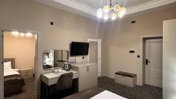 Iron/ironing board, free WiFi