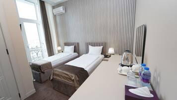 Iron/ironing board, free WiFi