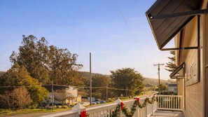 Property grounds - Tomales Hotel (Tomales)