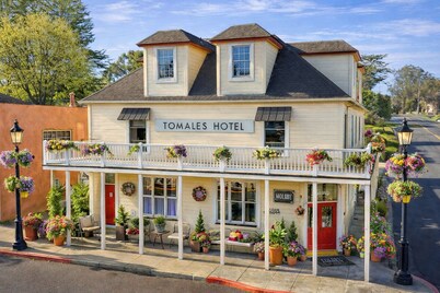 Tomales Hotel