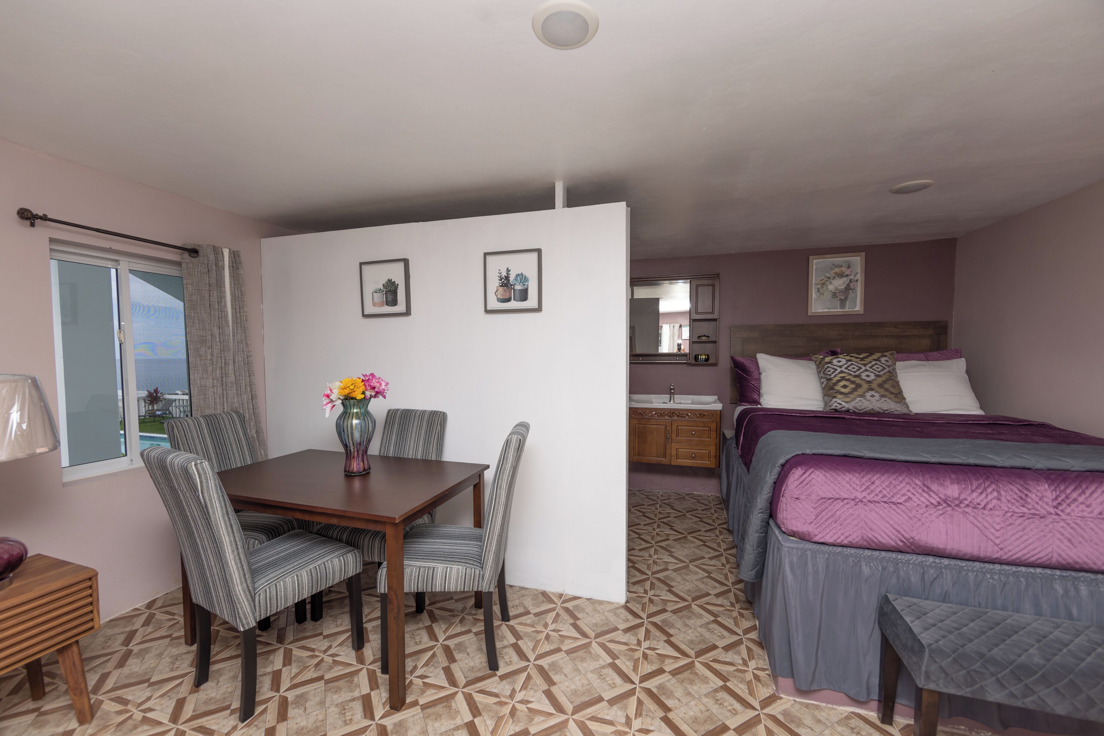 Standard Studio, Sea View | In-room safe, desk, iron/ironing board, free WiFi