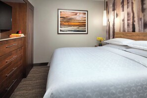 2 bedrooms, iron/ironing board, internet, bed sheets