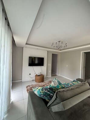 Living area - Beautiful penthouse with a view. (Florianópolis)