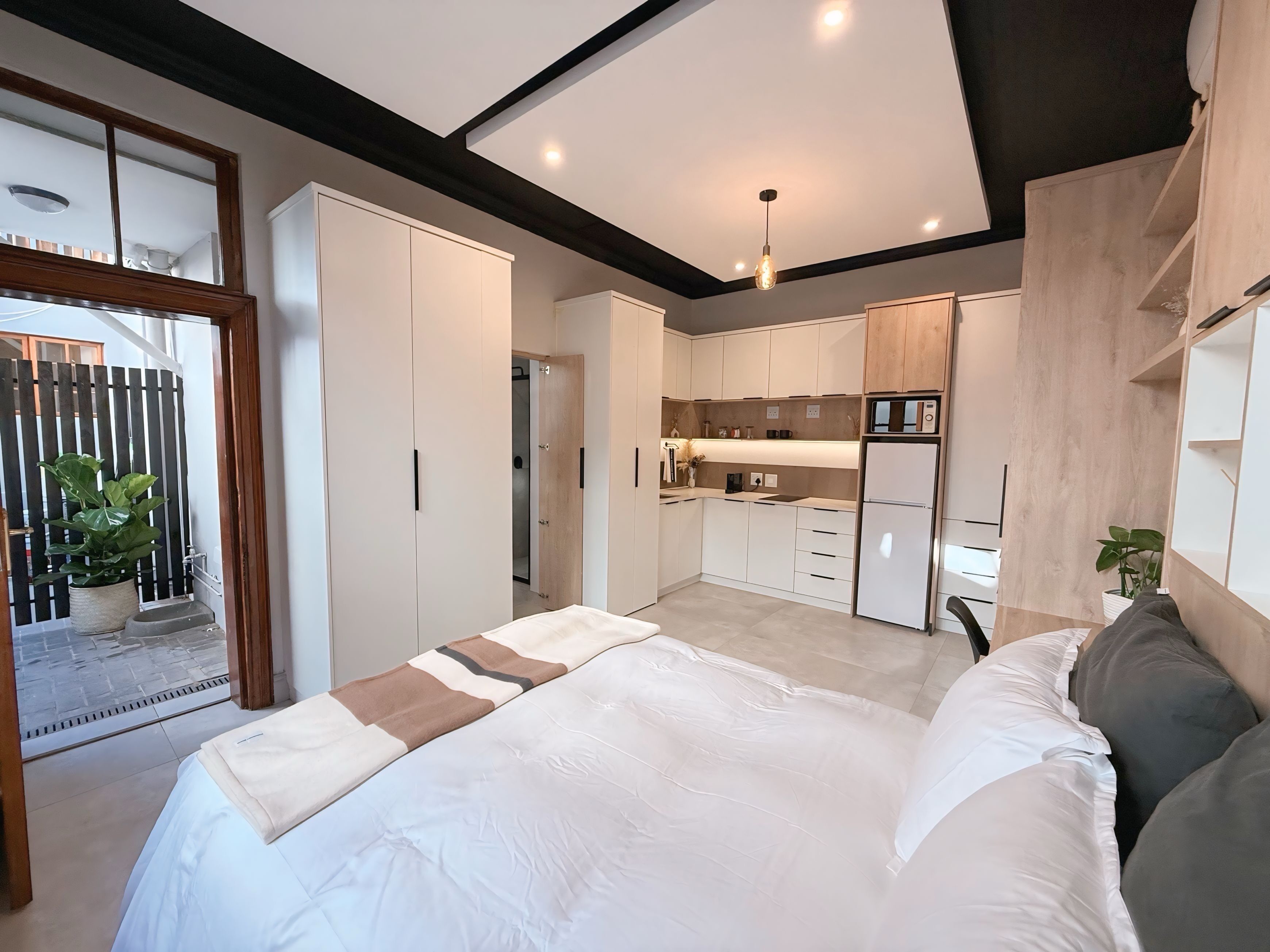 Superior Double Room, 1 Katil Ratu (Queen), Patio, Ground Floor | Seterika/papan seterika, Wi-fi percuma 