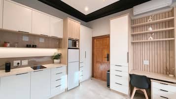 Superior Double Room, 1 Queen Bed, Patio, Ground Floor | Iron/ironing board, free WiFi