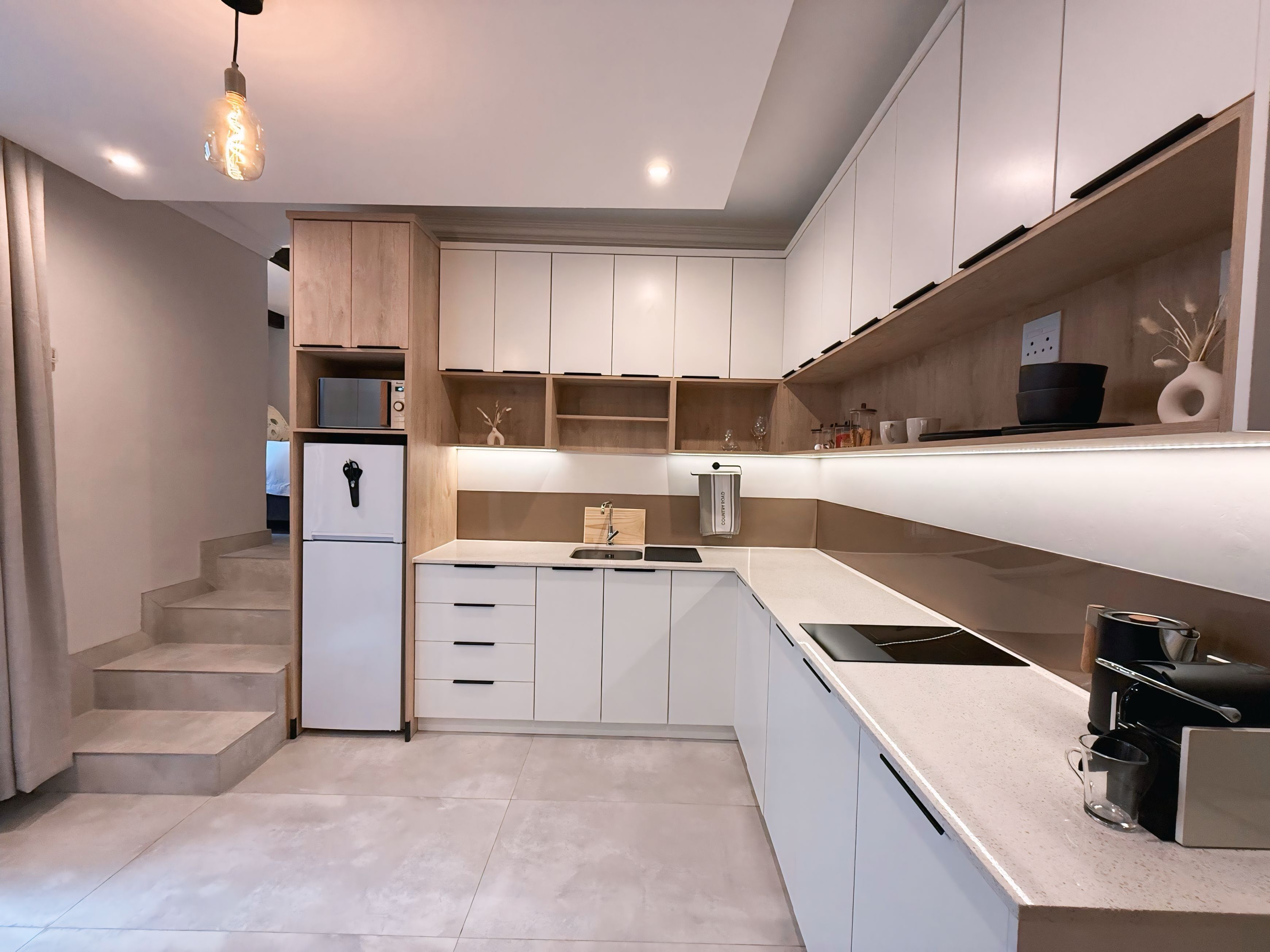 Superior Apartment, Patio, Ground Floor | Private kitchen | Espresso maker, coffee/tea maker, electric kettle