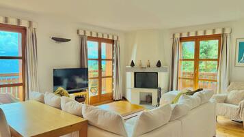 Smart-TV, DVD-Player