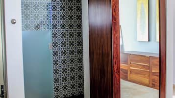 Superior suite | Badkamer met douche