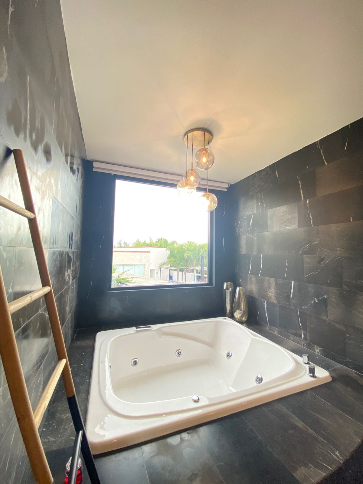 Master Suite con Balcón 137 | Private spa tub