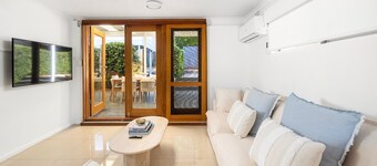 La Luce - Coastal Retreat in Port Stephens