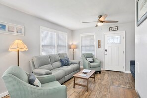 Smart TV - St-Navy Point Cottage (Pensacola)