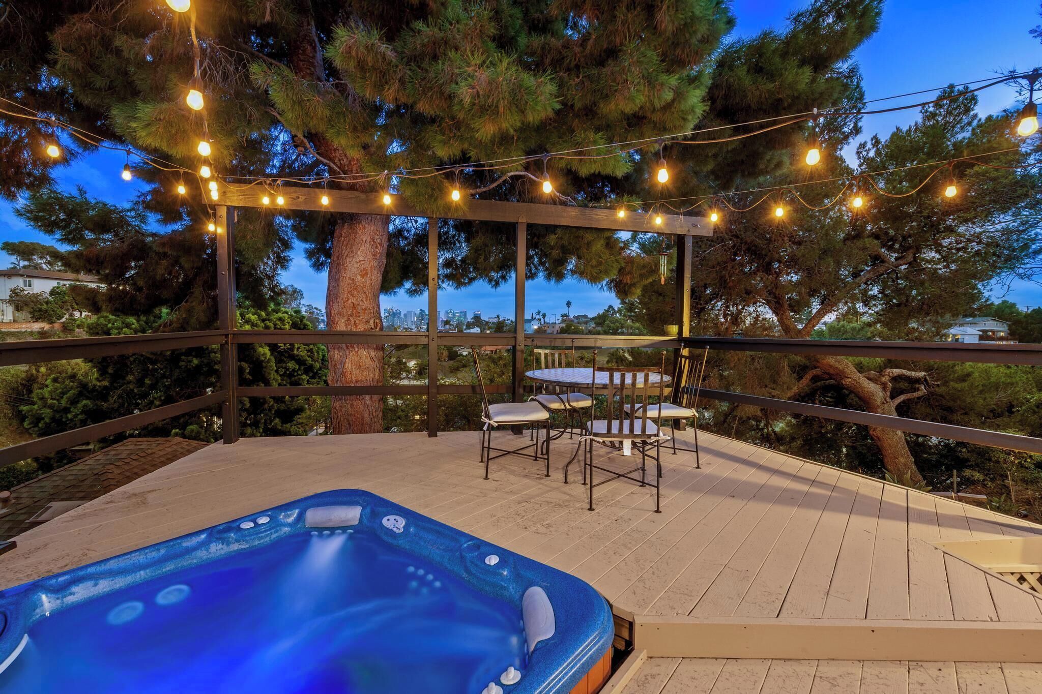 Bañera de hidromasaje exterior