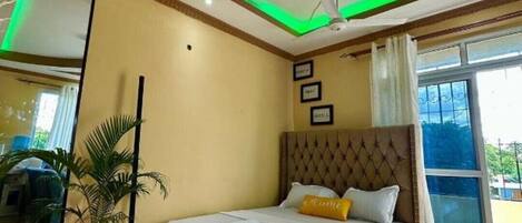 1 chambre, fer et planche à repasser, Wi-Fi, draps fournis