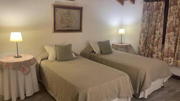 Double or Twin Room | In-room safe, free WiFi