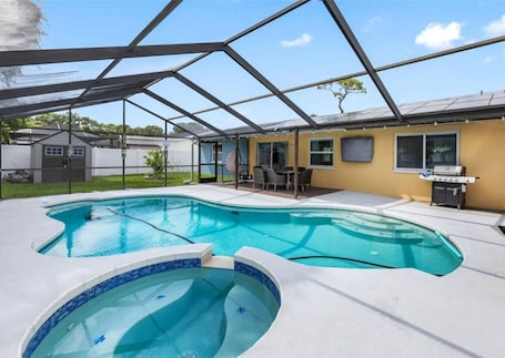 Pool. Villa W pool in Clearwater | Sleeps 7, Great Location