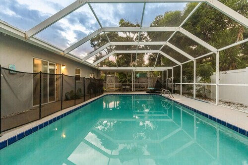 Spacious Pool Villa Just Minutes from the Beach