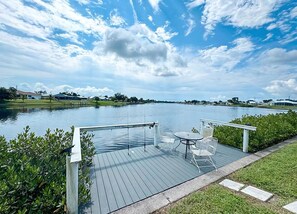 Terrace/patio - 3BR Waterfront Views | Pool + BBQ | 3 King Beds | Sleeps 7 | Port Charlotte (Port Charlotte)