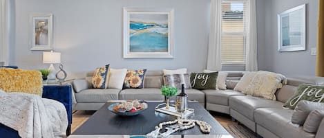 Fernseher, Kamin, Tischfußball