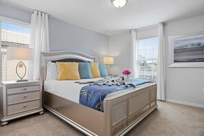 7 bedrooms, desk, iron/ironing board, travel crib