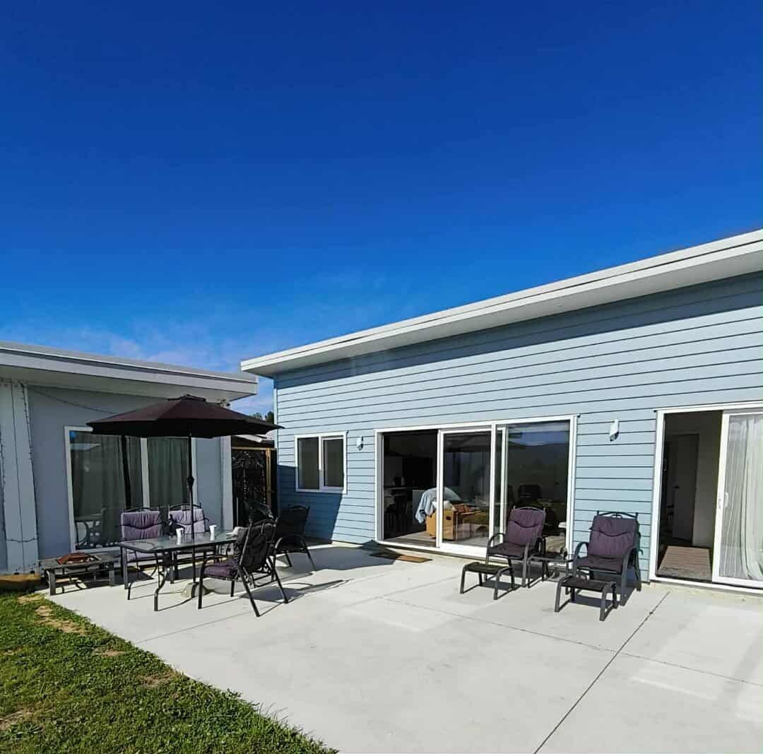 تناول الطعام بالخارج