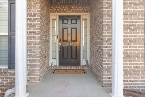 Perfect Stop • Near I-95, Downtown & Civic Center and Darlington