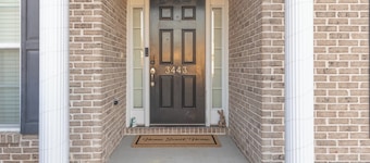 Perfect Stop • Near I-95, Downtown & Civic Center and Darlington