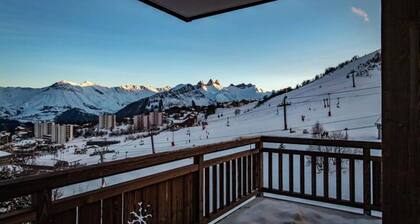 Apartment for 8 People in a new Residence at the Foot of the Slopes