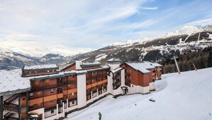 Unclassified image, 2 of 3, button - Comfort Studio (La Plagne-Tarentaise)