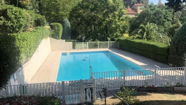Unclassified image, 1 of 3, button - Apartment in Grasse With Sea View & Pool (Grasse)