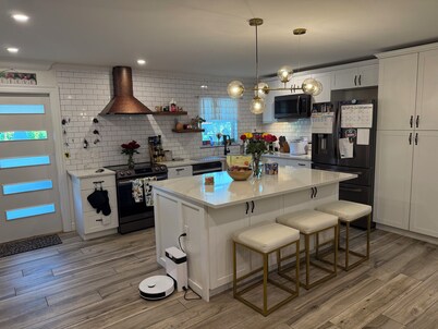 House on the River with pool and hot tube beautiful Bonita Springs