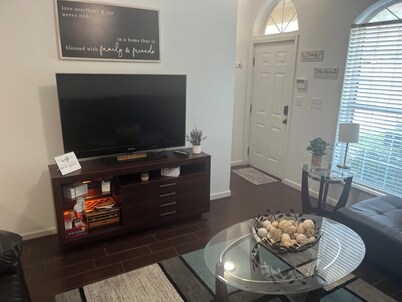 3 Bedroom 3 Bath Townhome Cul-de-Sac