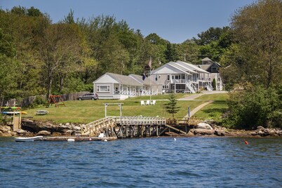 water front retreat Beautiful sunsets