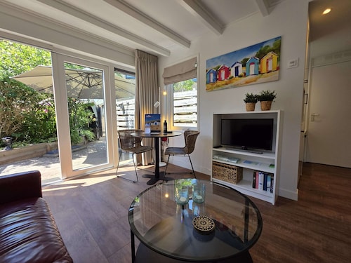 Charming and Cozy Furnished 2-person Studio Apartment