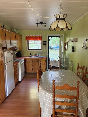 Private kitchen - Chalet Bromont ski in/ski out (Bromont)
