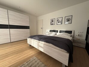 1 غرفة نوم وواي فاي وملاءات أسرّة