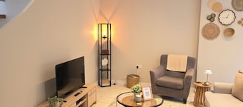 School Path in the heart of the historic Ironbridge