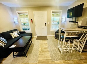 Smart-TV, DVD-Player, Videothek