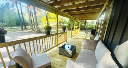 TinyWoodsEscape near Memphis and Blue Oval City