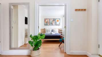 1 soverom, strykejern/-brett, wi-fi (inkludert) og sengetøy