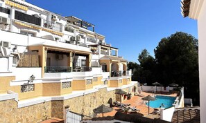 Property grounds - Apartment in Nerja Near Playa Burriana (Nerja)