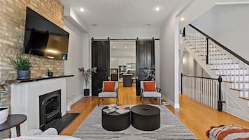 Téléviseur connecté, livres