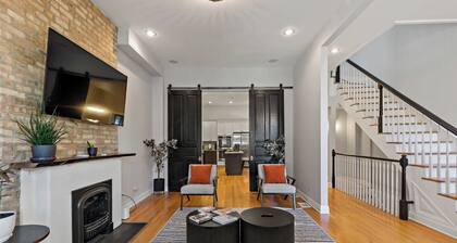 Modern Home Near McCormick Place & Downtown - Bronzeville